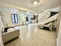 Bureaux et commerces 13 pièces Bureaux et commerces 13 pièces