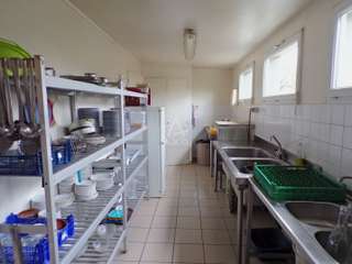 Bureaux et commerces 7 pièces