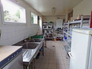 Bureaux et commerces 7 pièces