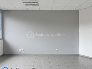 Bureaux et commerces 12 pièces