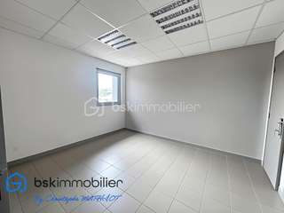 Bureaux et commerces 12 pièces