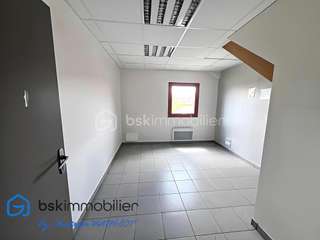 Bureaux et commerces 12 pièces