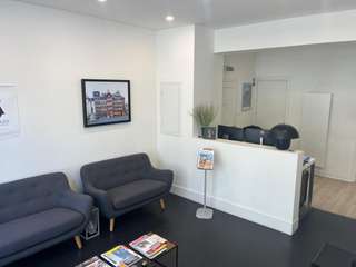 Bureaux et commerces 5 pièces