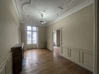 Bureaux et commerces 11 pièces