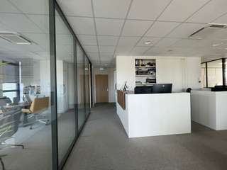 Bureaux et commerces 10 pièces