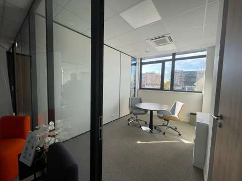 Bureaux et commerces 10 pièces