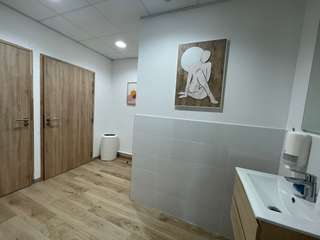 Bureaux et commerces 10 pièces