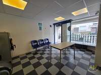 Bureaux et commerces 3 pièces