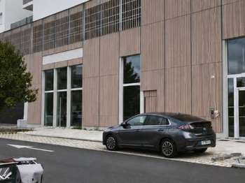 Vente Bureaux et commerces 180 m&sup2;Rennes