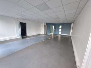 Bureaux et commerces 5 pièces