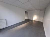 Bureaux et commerces 5 pièces