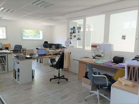 Bureaux et commerces