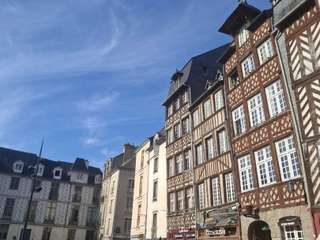 Bureaux et commerces 2 pièces