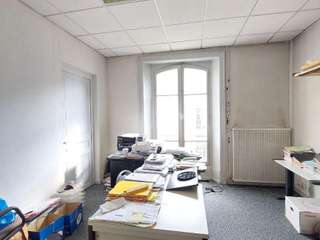 Bureaux et commerces 10 pièces