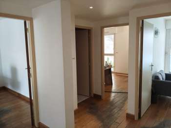 Bureaux et commerces 4 pièces