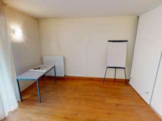 Bureaux et commerces 4 pièces