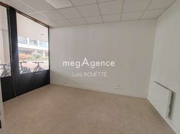 Bureaux et commerces 3 pièces Rennes Gare 35