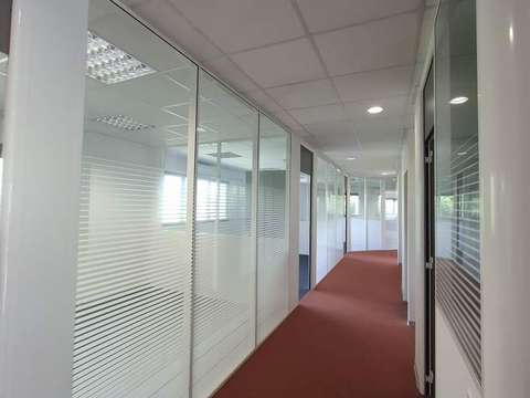 Bureaux et commerces 9 pièces Rennes Longs Champs 35