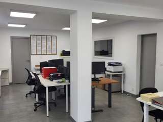 Bureaux et commerces 3 pièces Bureaux et commerces 3 pièces