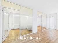 Bureaux et commerces 4 pièces