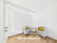 Bureaux et commerces 4 pièces