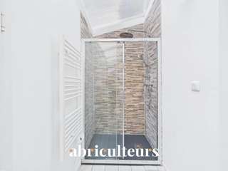 Bureaux et commerces 4 pièces