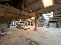 Bureaux et commerces 2 pièces