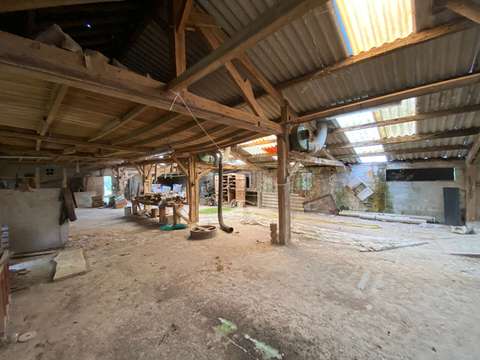 Bureaux et commerces 2 pièces