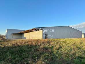 Vente Bureaux et commerces 1800 m&sup2;Romagné