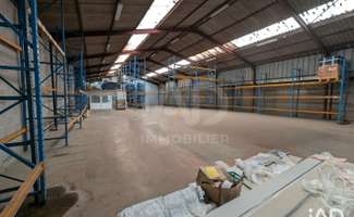 Photo Bureaux et commerces Rouxmesnil-Bouteilles