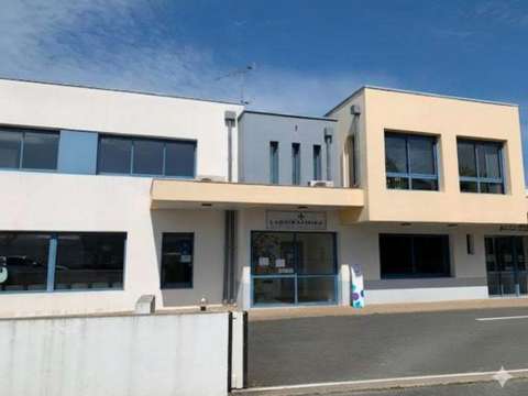 Bureaux et commerces Royan 17