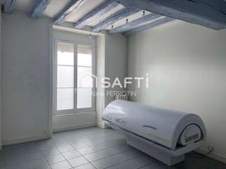 Bureaux et commerces 8 pièces