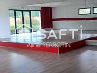 Bureaux et commerces 10 pièces