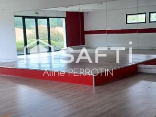 Bureaux et commerces 10 pièces