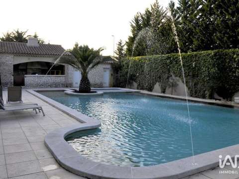 Bureaux et commerces Saint-Andiol 13