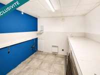 Bureaux et commerces 11 pièces
