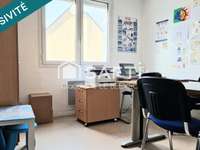 Bureaux et commerces 2 pièces