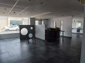 Vente Bureaux et commerces 110 m&sup2;Saint-Barthélemy-d'Anjou