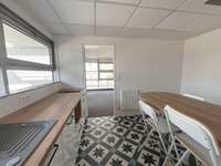 Bureaux et commerces 5 pièces