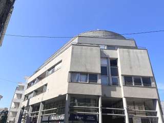 Bureaux et commerces 5 pièces