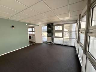 Bureaux et commerces 5 pièces