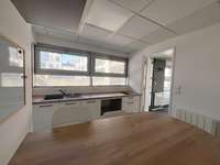 Bureaux et commerces 5 pièces