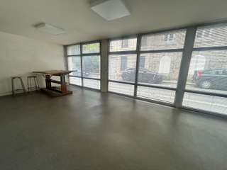 Bureaux et commerces 3 pièces