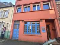 Bureaux et commerces 7 pièces