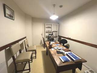 Bureaux et commerces 7 pièces