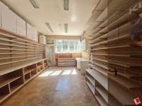 Bureaux et commerces 4 pièces