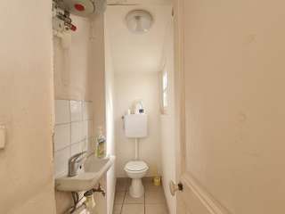 Bureaux et commerces 4 pièces