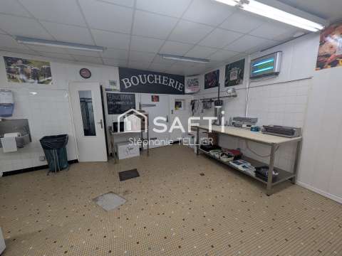 Bureaux et commerces 4 pièces