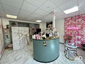 Vente Bureaux et commerces 37 m&sup2;Saint-Cyr-sur-Mer