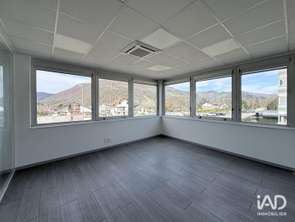 Vente Bureaux et commerces 799 m&sup2;Saint-Étienne-de-Crossey